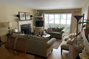 1073 W Elm St, Palatine, IL 60067 - Photo 10