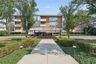 1301 N Western Ave, Lake Forest, IL 60045 - Photo 1