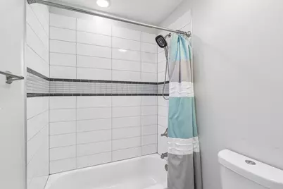 2811 N 75th Avenue, Elmwood Park, IL 60707 - Photo 14