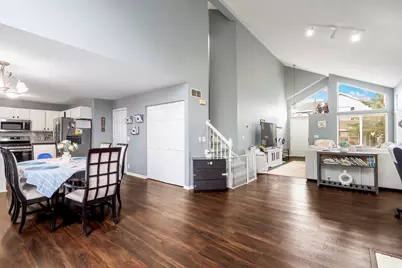 1739 Hickory Park Lane, Aurora, IL 60504 - Photo 8