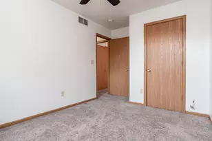 2951 16th St, Rockford, IL 61109 - Photo 24