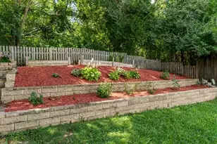2951 16th St, Rockford, IL 61109 - Photo 40