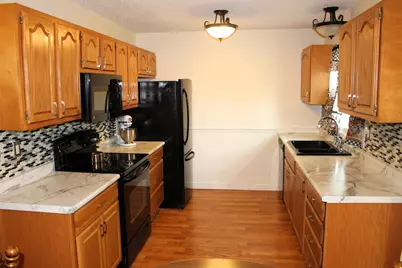 11 Bradley Court, Clifton, IL 61727 - Photo 16