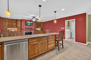 5006 W Oakwood Dr, McHenry, IL 60050 - Photo 12