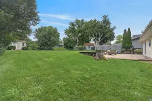 5006 W Oakwood Dr, McHenry, IL 60050 - Photo 24