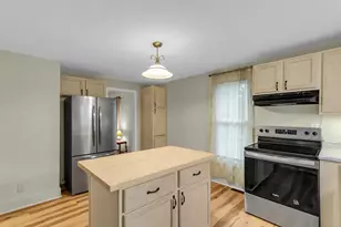 205 E South St, Mansfield, IL 61854 - Photo 12