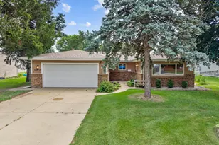 1007 Nancy Rd, Lake Holiday, IL 60548 - Photo 1