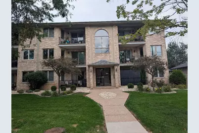 8809 S 79th Avenue #20, Hickory Hills, IL 60457 - Photo 1