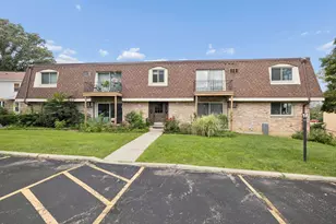 201 N President St, Wheaton, IL 60187 - Photo 22