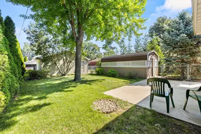 126 W Elm Street, Streator, IL 61364 - Photo 36
