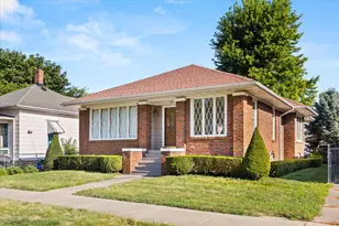 126 W Elm St, Streator, IL 61364 - Photo 2