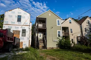8739 S Colfax Ave, Chicago, IL 60617 - Photo 14