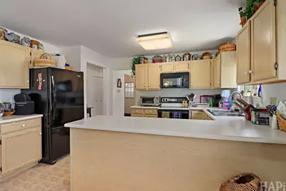6190 Brookstone Place, Gurnee, IL 60031 - Photo 6