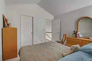 6190 Brookstone Pl, Gurnee, IL 60031 - Photo 16