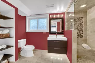 831 Sunnyside Rd, Roselle, IL 60172 - Photo 18