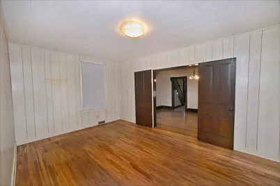 911 Illinois Avenue, Ottawa, IL 61350 - Photo 8