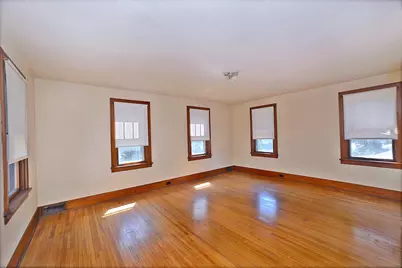 911 Illinois Avenue, Ottawa, IL 61350 - Photo 12