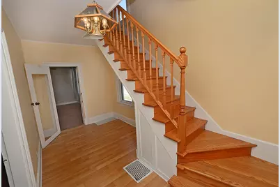 915 Illinois Avenue, Ottawa, IL 61350 - Photo 10