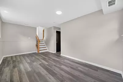 118 Indiana Street, Park Forest, IL 60466 - Photo 14