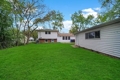 118 Indiana Street, Park Forest, IL 60466 - Photo 30