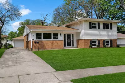 118 Indiana Street, Park Forest, IL 60466 - Photo 2