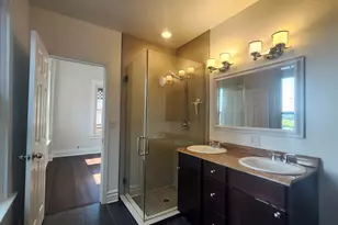 2330 W Erie St, Chicago, IL 60612 - Photo 14