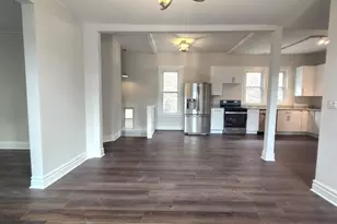 2330 W Erie St, Chicago, IL 60612 - Photo 2