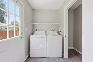 809 Bishop Ct, Schaumburg, IL 60194 - Photo 12