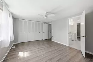 809 Bishop Ct, Schaumburg, IL 60194 - Photo 22