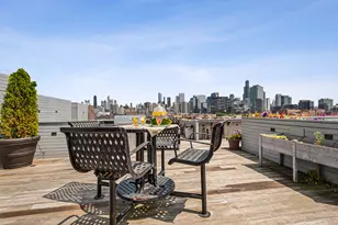 515 N Noble St, Chicago, IL 60642 - Photo 14