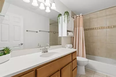 1736 Poplar Avenue, Hanover Park, IL 60133 - Photo 12
