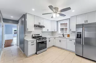 6106 S California Ave, Chicago, IL 60629 - Photo 14