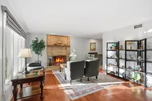 919 Hillview Dr, Lemont, IL 60439 - Photo 10