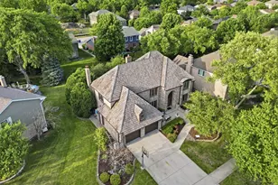 10650 Wildwood Dr, Palos Park, IL 60464 - Photo 1