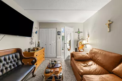 2005 S Finley Road #304, Lombard, IL 60148 - Photo 8