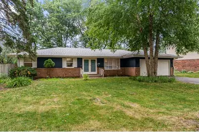 823 Pine Valley Drive, Rockford, IL 61107 - Photo 2