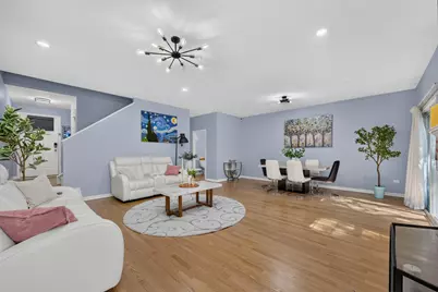547 Bobby Ann Court, Roselle, IL 60172 - Photo 12