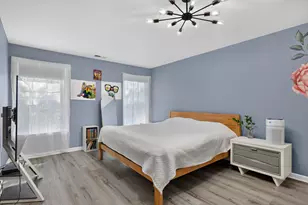 547 Bobby Ann Ct, Roselle, IL 60172 - Photo 24