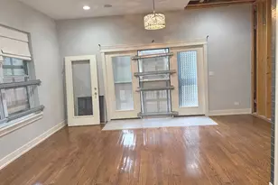 544 E 46th Pl, Chicago, IL 60653 - Photo 6