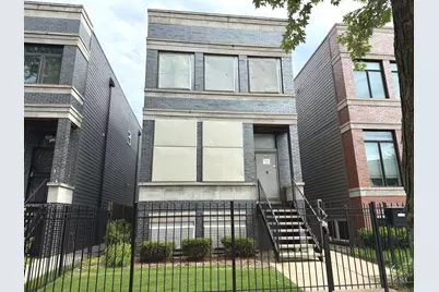 544 E 46th Place, Chicago, IL 60653 - Photo 2