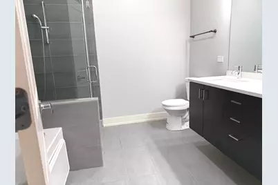 544 E 46th Place, Chicago, IL 60653 - Photo 16