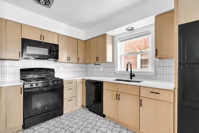 4614 N Central Avenue #3, Chicago, IL 60630 - Photo 2