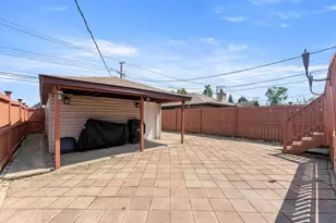 5747 S Meade Ave, Chicago, IL 60638 - Photo 8