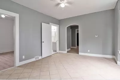 229 Forest Avenue, Rockford, IL 61101 - Photo 10