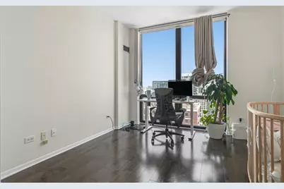 435 W Erie Street #1908, Chicago, IL 60654 - Photo 8