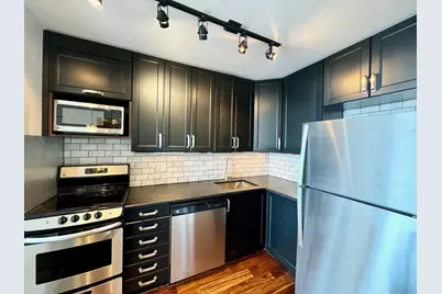 1850 N Clark Street #2810, Chicago, IL 60614 - Photo 4