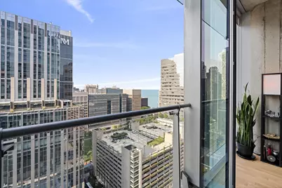 600 N Fairbanks Court #2704, Chicago, IL 60611 - Photo 4