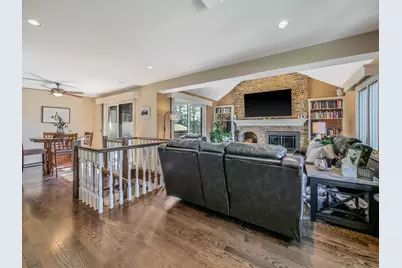305 N Dale Avenue, McHenry, IL 60050 - Photo 24