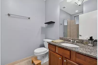 2510 W Irving Park Road #303, Chicago, IL 60618 - Photo 14