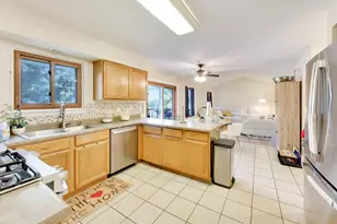 22161 W Plymouth Ct, Plainfield, IL 60544 - Photo 6